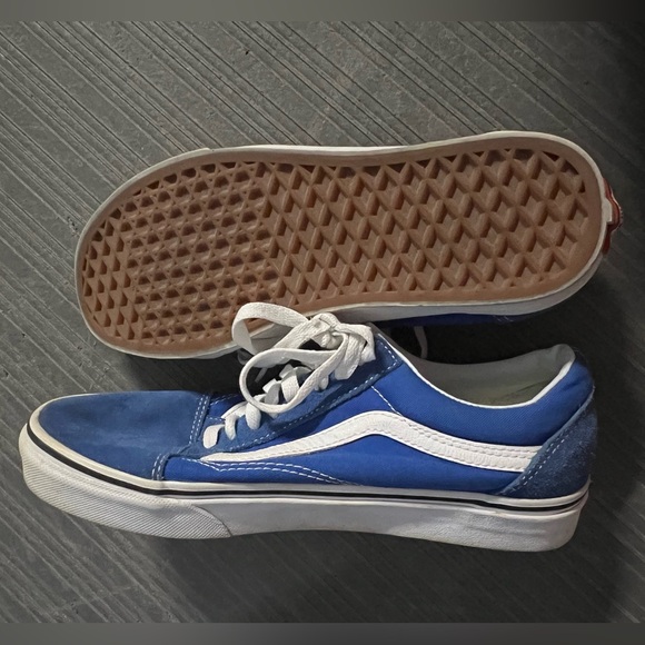 Never worn! Blue old skool vans - Picture 4 of 4